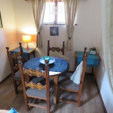Alpaca Self Catering Cottage Клейнмонт Екстериор снимка