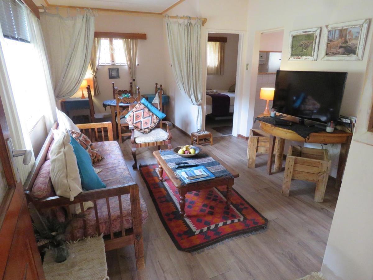 Alpaca Self Catering Cottage Клейнмонт Екстериор снимка